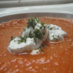 Roasted Red Pepper and Tomato Soup With Dill Creme Fraiche_image