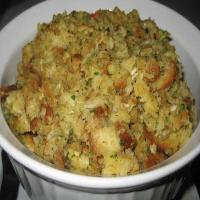 My Mom's Perfect Thanksgiving Stuffing_image