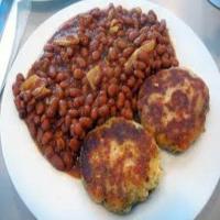 New England Fish Cakes with Beans N' Tartar Sauce_image