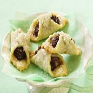 Date-Filled Cookie Wraps_image