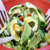 Jicama and Avocado Salad With Lime Dressing_image