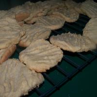Classic Peanut Butter Cookies_image