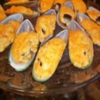 Mussels With Dynamite Sauce image