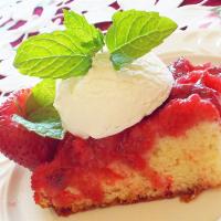 Fresh Strawberry Upside Down Cake_image
