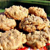 Toffee-Almond Oatmeal Cookies_image