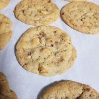Oatmeal Butterscotch Toffee Cookies_image