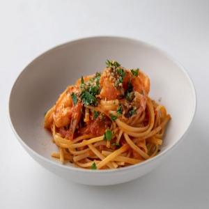 Shrimp & Linguine Fra Diavolo image