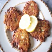 Em Shaat (Middle Eastern Cauliflower Fritters)_image
