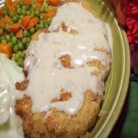Country Fried Chicken with Creamy Gravy_image
