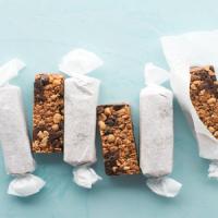 Chocolate-Peanut Butter Cereal Bars_image