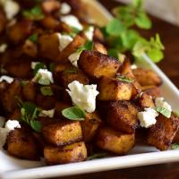 Balsamic-Roasted Pumpkin with Goat Cheese_image