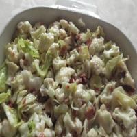 Cauliflower-Lettuce Salad_image