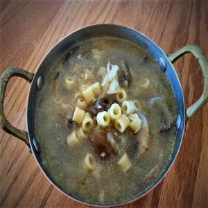 Sauerkraut Mushroom Soup with Pasta_image