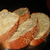 Go-Go Garlic Bread_image