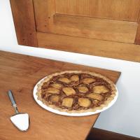 Caramelized-Apple and Pecan Pie_image