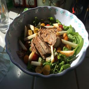 Seared Ahi Tuna with Watercress, Chile, and Ginger Salad_image