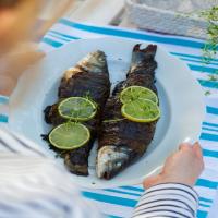 Grilled Trout Wrapped in Grape Leaves_image