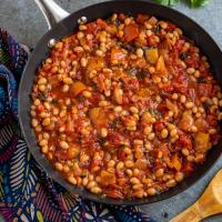 Mediterranean Tomatoes and White Beans_image