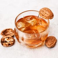 Walnut and Maple Old Fashioned_image