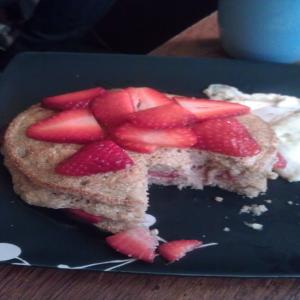 Berry Good Cream of Wheat Pancakes_image