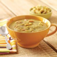 Slow Cooker Split Pea Soup with Carrots and Ham Hocks_image