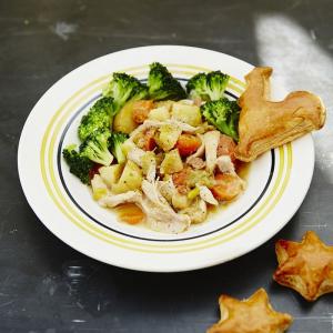 Jools' simple chicken & veg stew_image