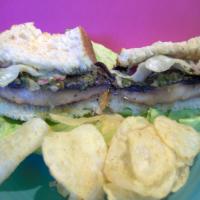 Nigella Lawson Portobello Mushroom Cheesesteak Sandwich_image