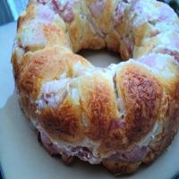 Savory Biscuit Bubble Ring_image