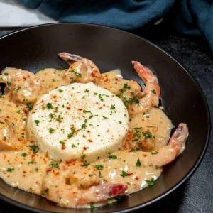 Creamy Cajun Shrimp and Boursin Grits_image
