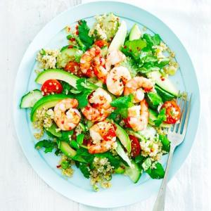 Easy prawn & quinoa salad_image