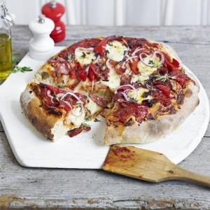 Salami & cherry pepper pizza_image