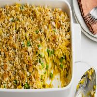 Easy Tuna Noodle Casserole With Cheddar Cheese_image