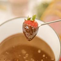 Chocolate-Hazelnut Fondue_image