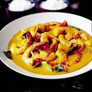 Sweet & hot prawn & pineapple curry image