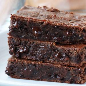 Double Chocolate Grain-Free Brownies {100% Flourless}_image