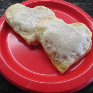 Easy Fruit-Filled Pastry Heart Cookies_image