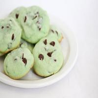 Green Chocolate Chip Cookies_image