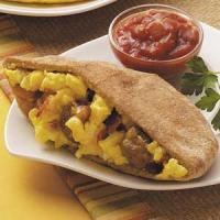 Hearty Brunch Pockets_image