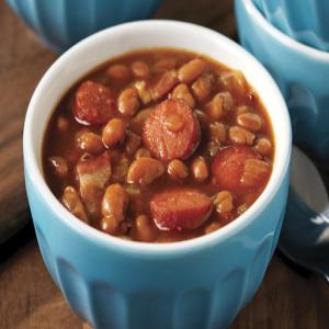 Easy Bacon and Frank BBQ Beans_image