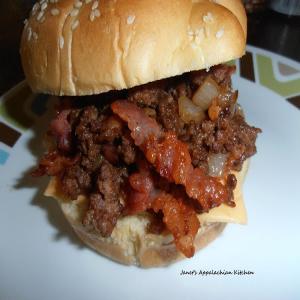 BBQ & Bacon Loose Meat Sandwich_image