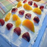 Strawberries & Peaches Cake Recipe - (4.5/5)_image