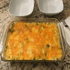 Easy Baked Chicken, Rice, and Broccoli Casserole_image