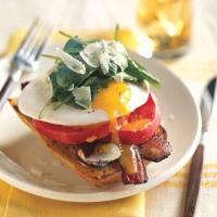 Open-Face Bacon-and-Egg Sandwiches with Arugula_image
