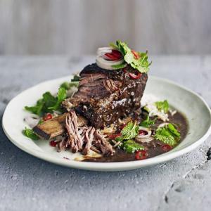 Pressure cooker short ribs with herb salad_image