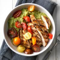 Grilled Chicken Guacamole with Cherry Tomatoes_image