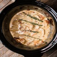 Slow Cooker Chicken with Bacon Gravy Recipe - (4.2/5) image