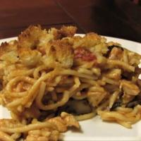 Scalloped Chicken Spaghetti Casserole_image