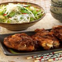 Caramel Chicken Thighs Mekong-Style Recipe - (4.5/5) image