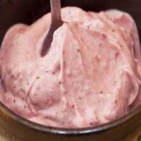 Strawberry Frozen Greek Yogurt_image
