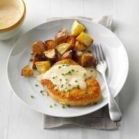 Almond-Crusted Chops with Cider Sauce_image